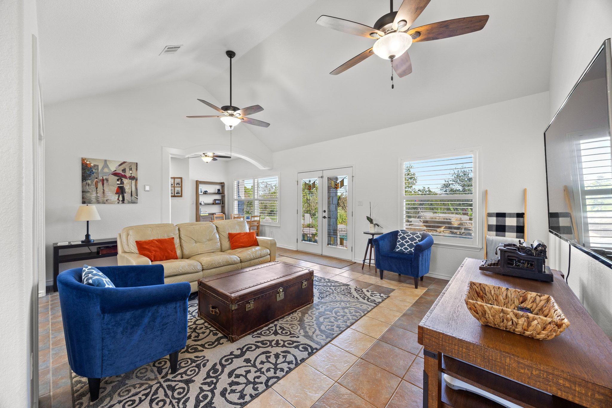 105 Honeycomb Mesa Leander TX 78641