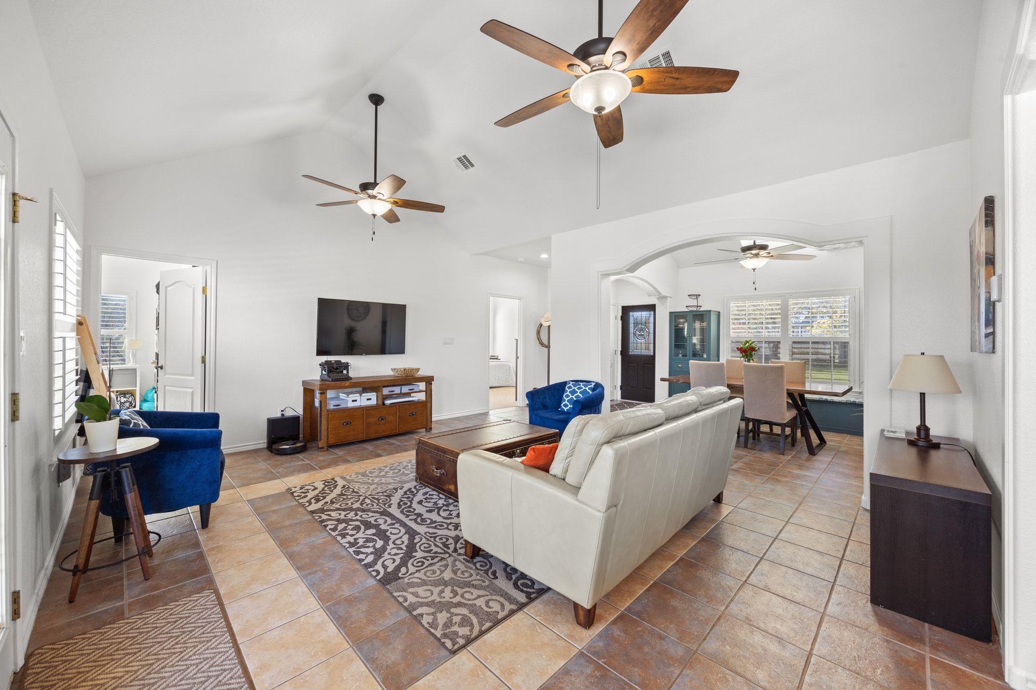 105 Honeycomb Mesa Leander TX 78641