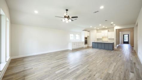 103 Horsetail Cove Bastrop TX 78602