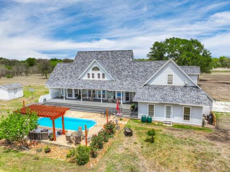 100 Little El Paso Road Martindale TX 78655
