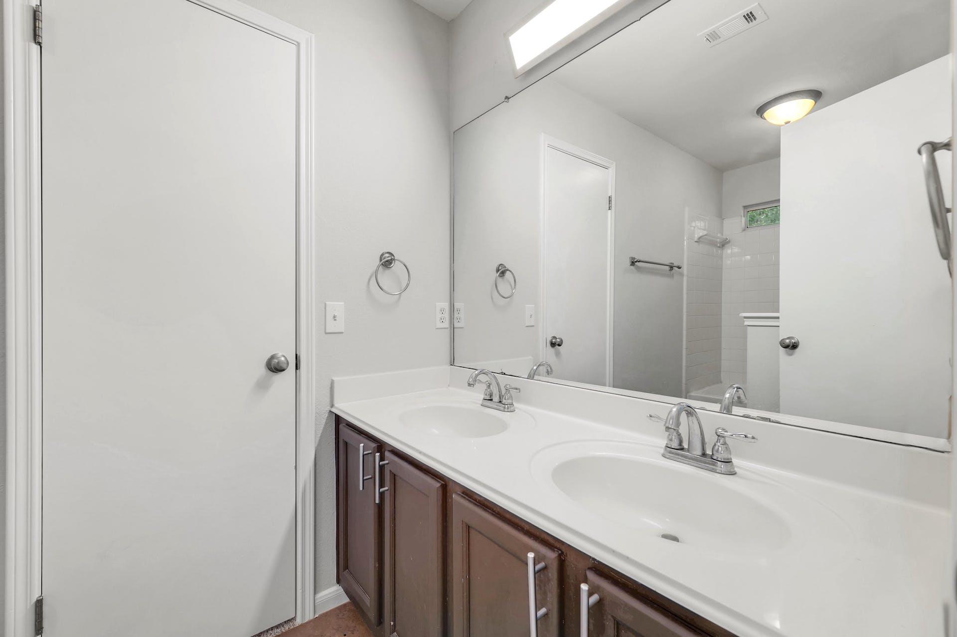 214 Crystal Knoll Boulevard Georgetown TX 78626