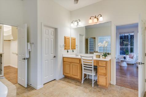 17120 Northlake Hills Drive Jonestown TX 78645