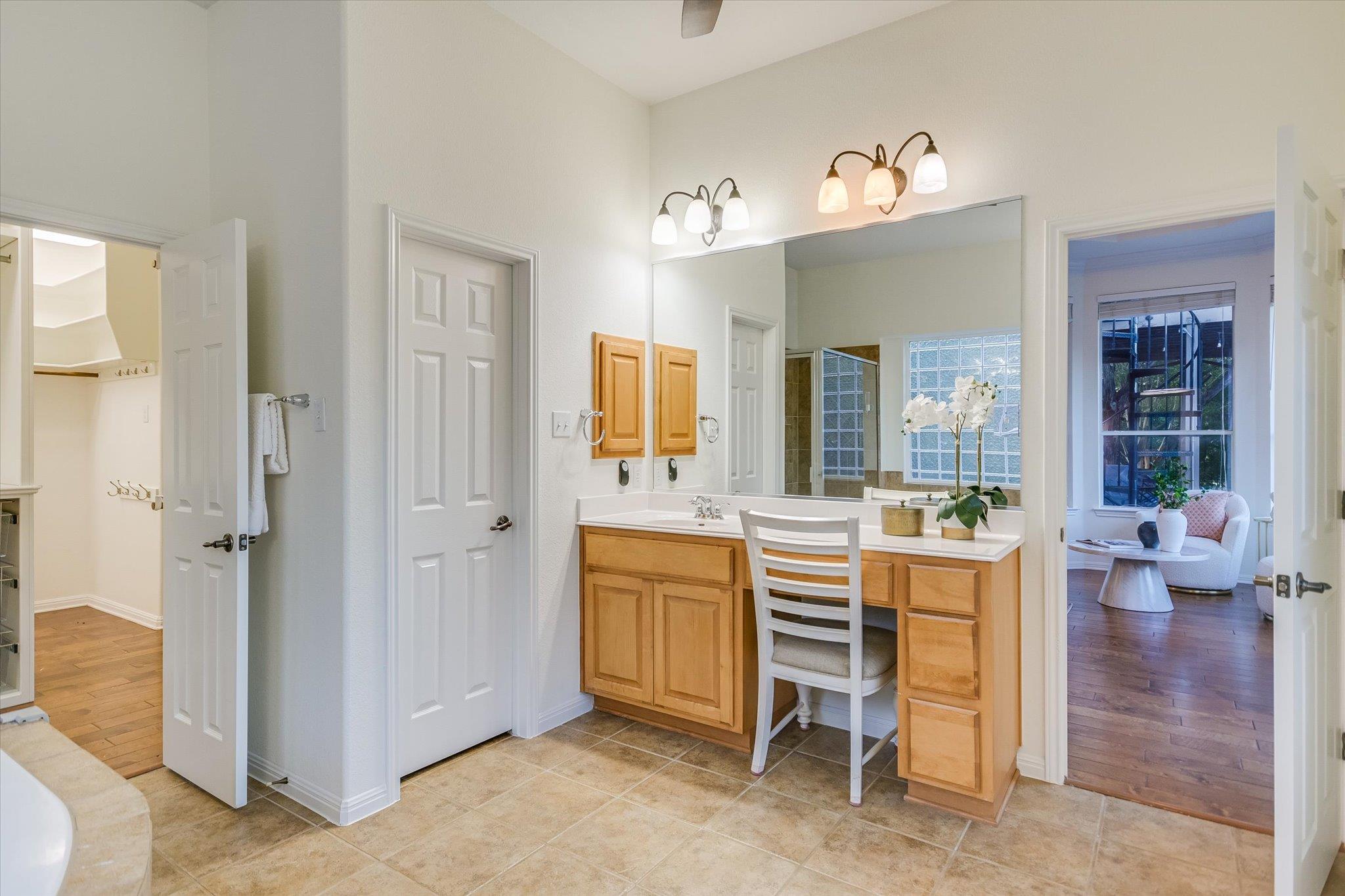 17120 Northlake Hills Drive Jonestown TX 78645