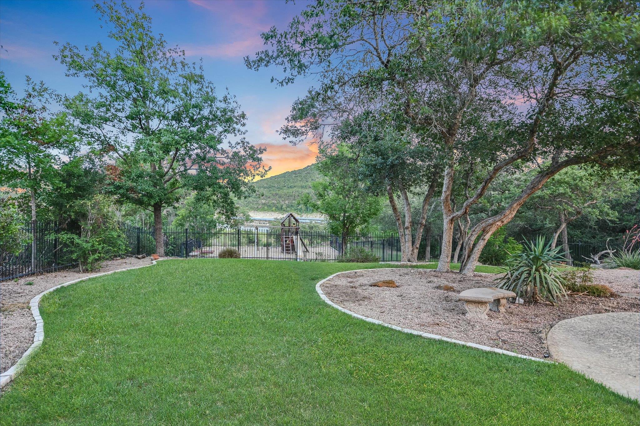 17120 Northlake Hills Drive Jonestown TX 78645