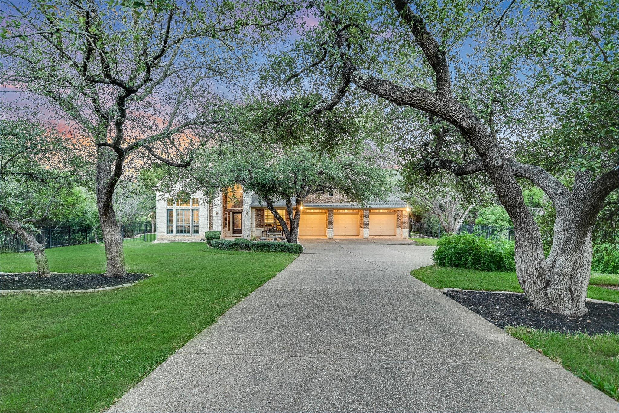17120 Northlake Hills Drive Jonestown TX 78645