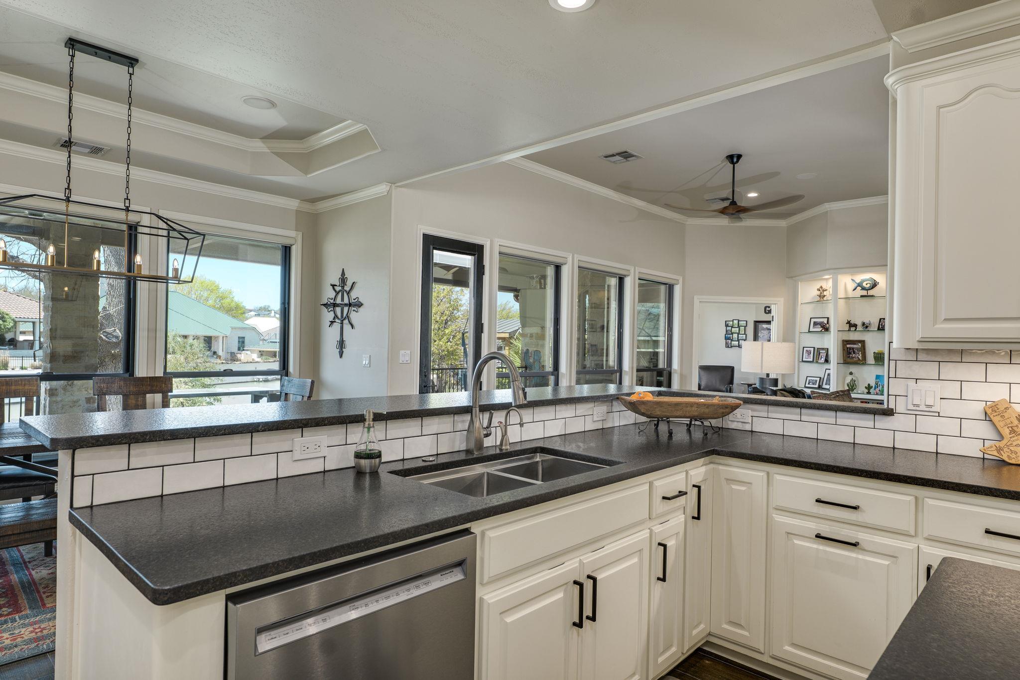 3012 Driftwood Lane Horseshoe Bay TX 78657