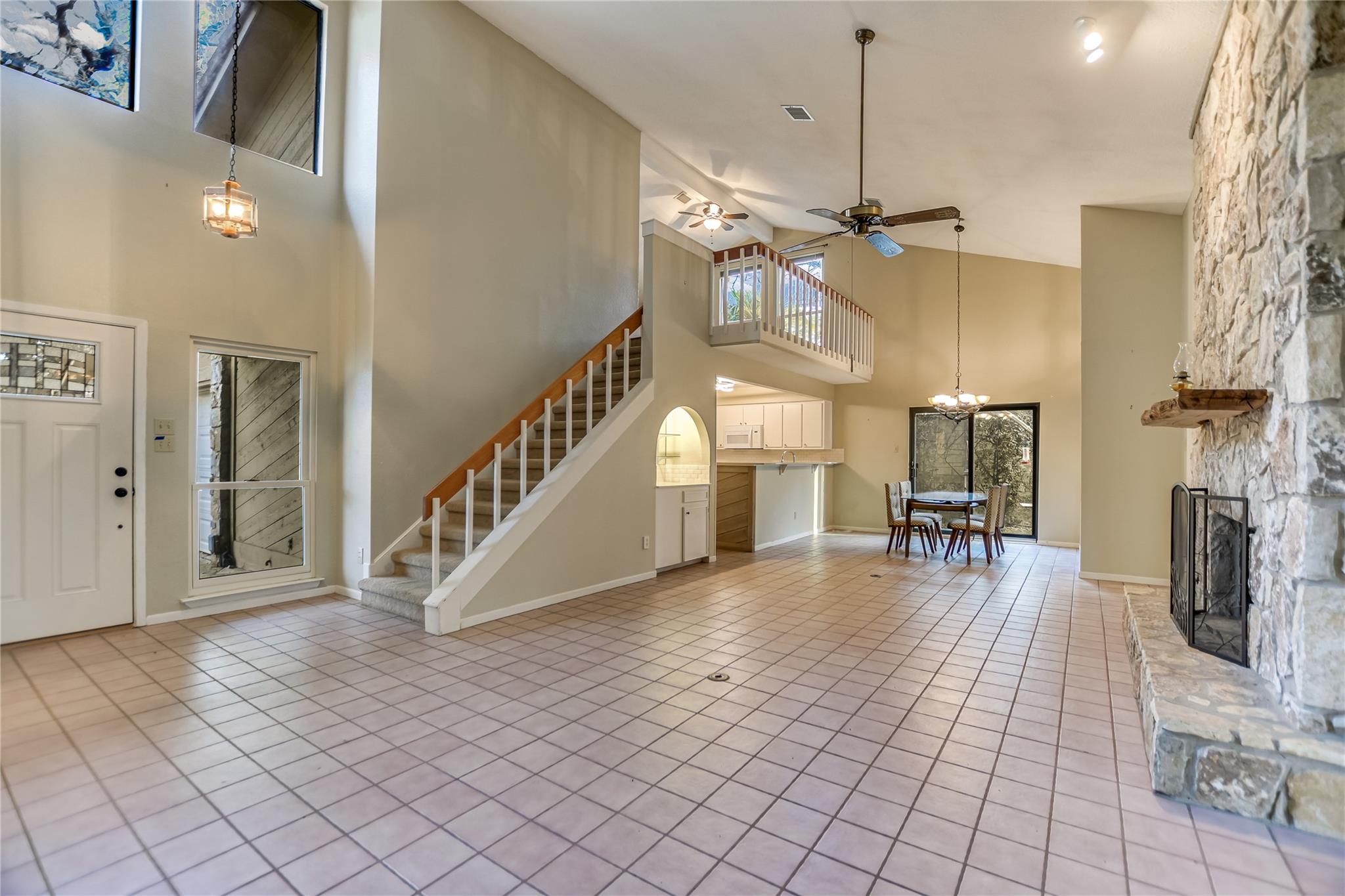 204 Blue Ground Horseshoe Bay TX 78657