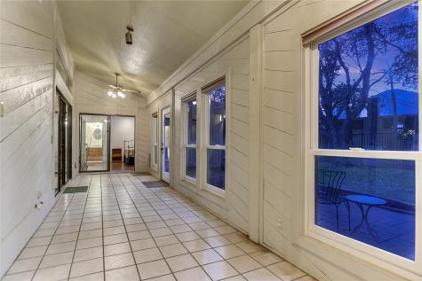 204 Blue Ground Horseshoe Bay TX 78657
