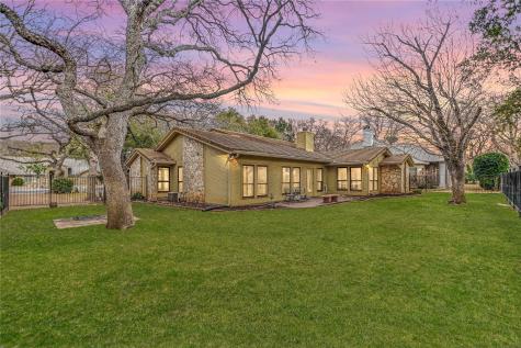 204 Blue Ground Horseshoe Bay TX 78657