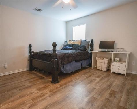 404 Rivers Street Smithville TX 78957