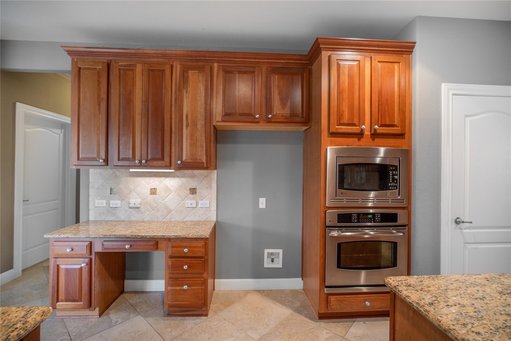 214 Summit Street Georgetown TX 78633