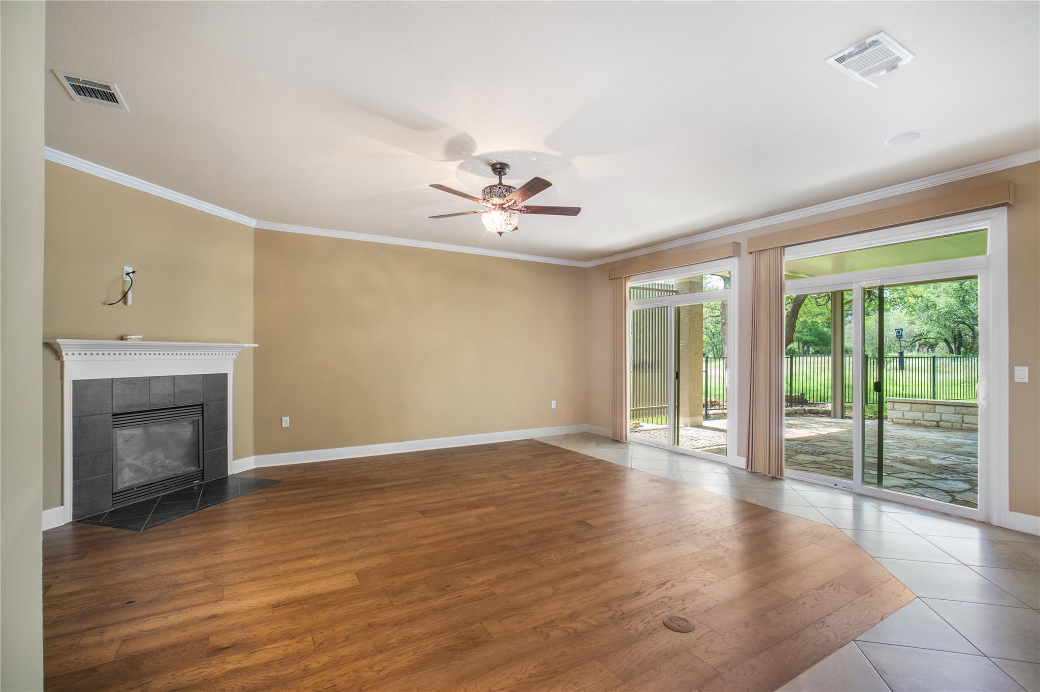 214 Summit Street Georgetown TX 78633