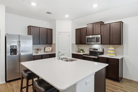 509 Marklawn Lane Hutto TX 78634