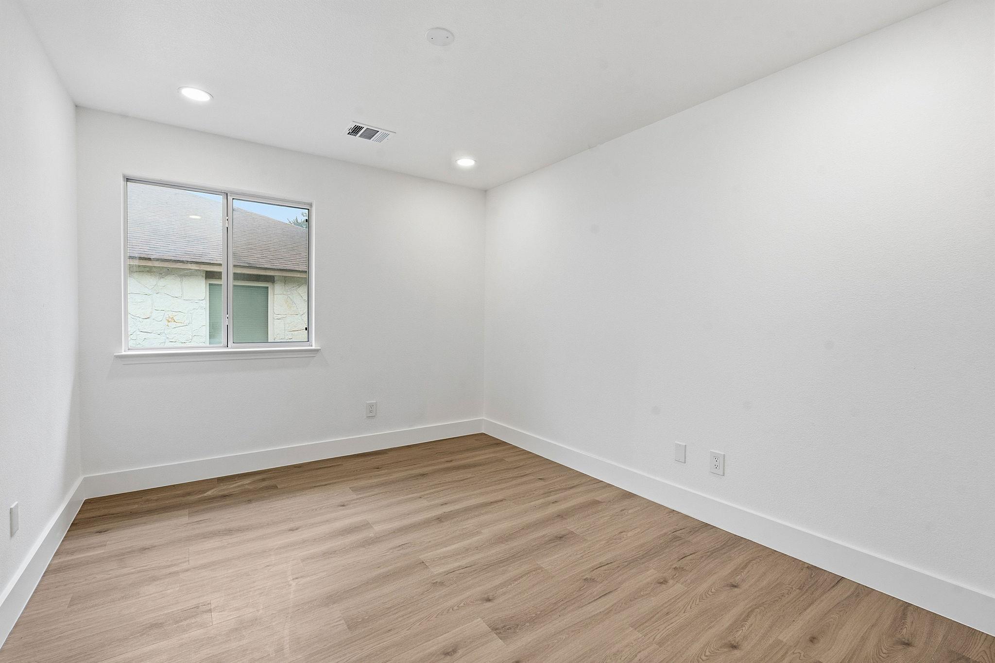 1303 Chardonnay Crossing Leander TX 78641
