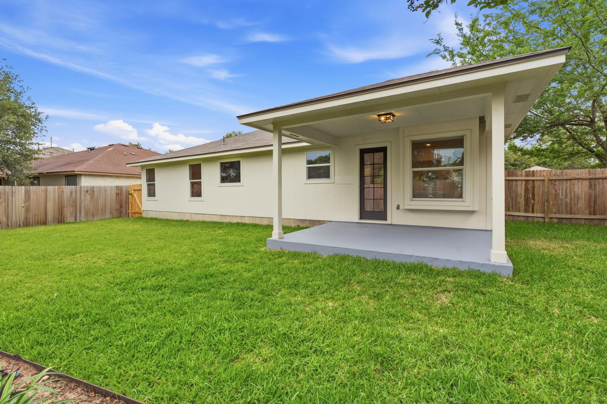 1303 Chardonnay Crossing Leander TX 78641