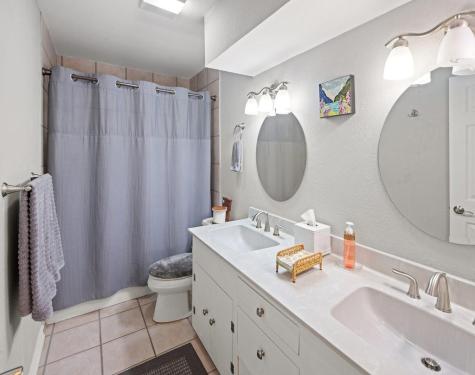 408 Silver Spur Horseshoe Bay TX 78657