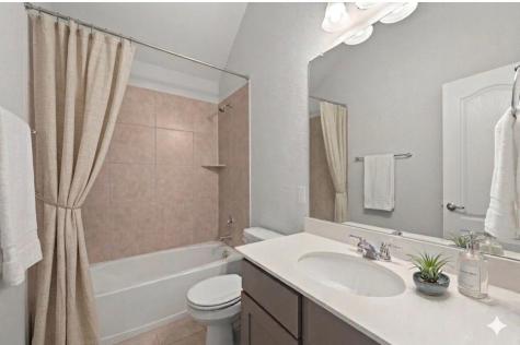 392 Algaroba Loop Buda TX 78610