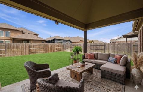 392 Algaroba Loop Buda TX 78610