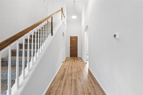 392 Algaroba Loop Buda TX 78610