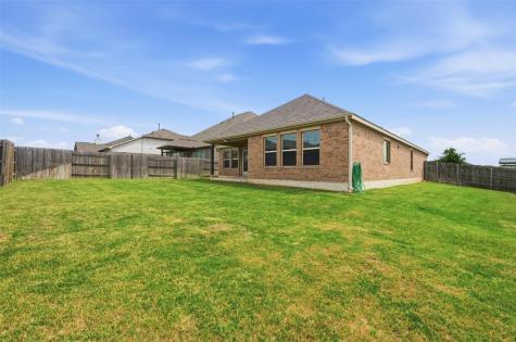 392 Algaroba Loop Buda TX 78610