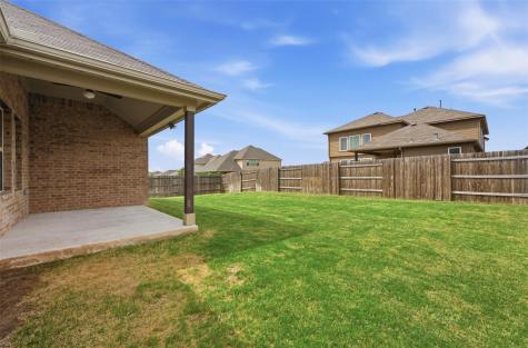 392 Algaroba Loop Buda TX 78610