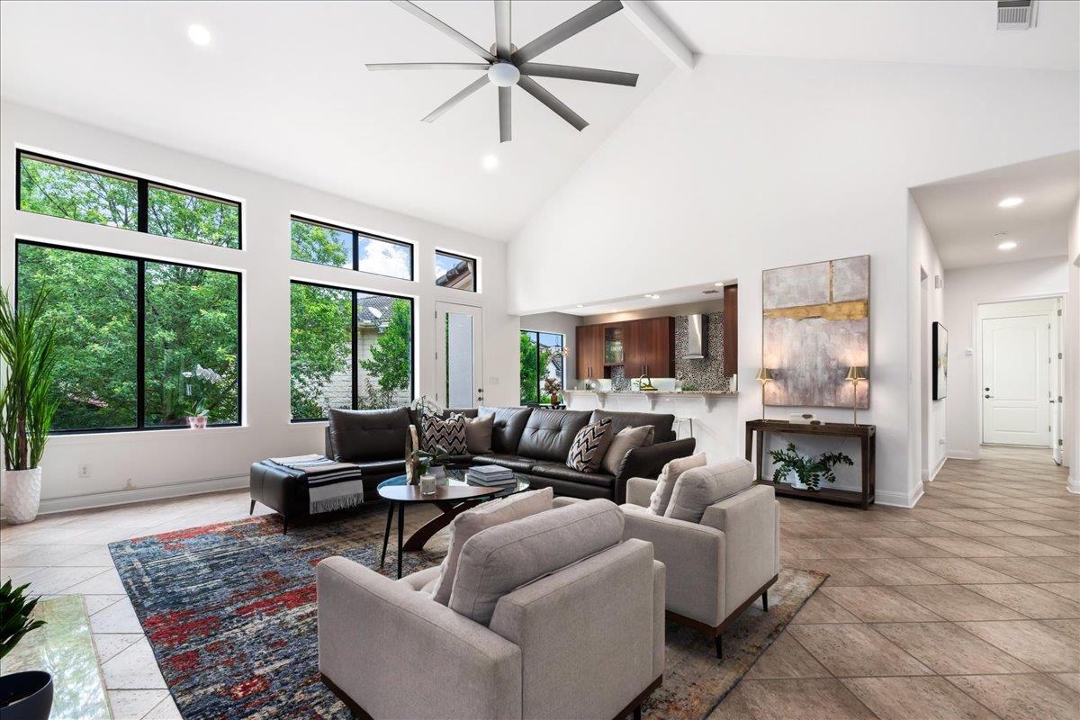 37 Autumn Oaks Drive The Hills TX 78738