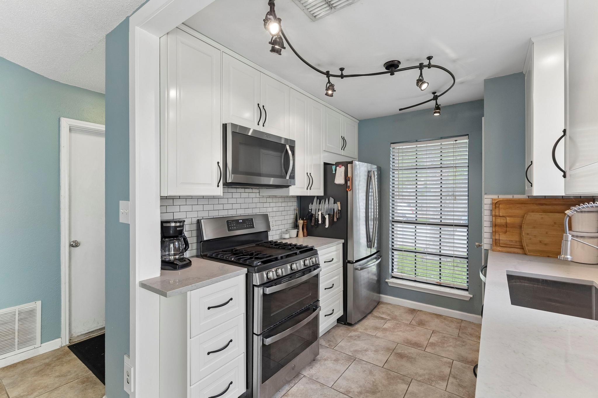 13005 Widge Drive Austin TX 78727