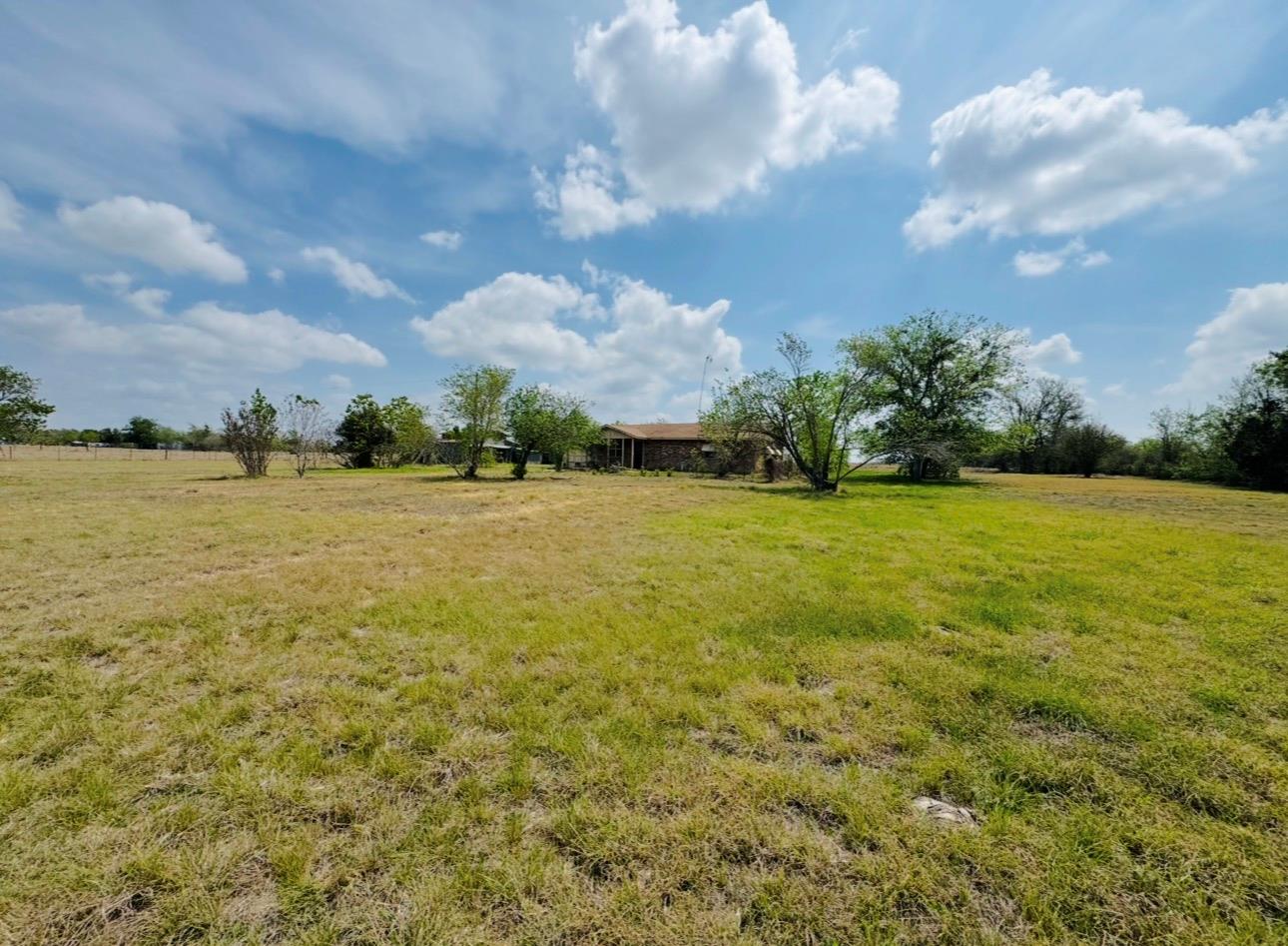 789 Upper Elgin River Road Elgin TX 78621
