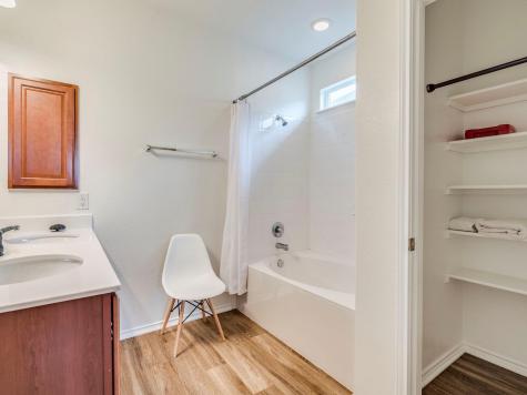 5817 Sardinia Drive Round Rock TX 78665