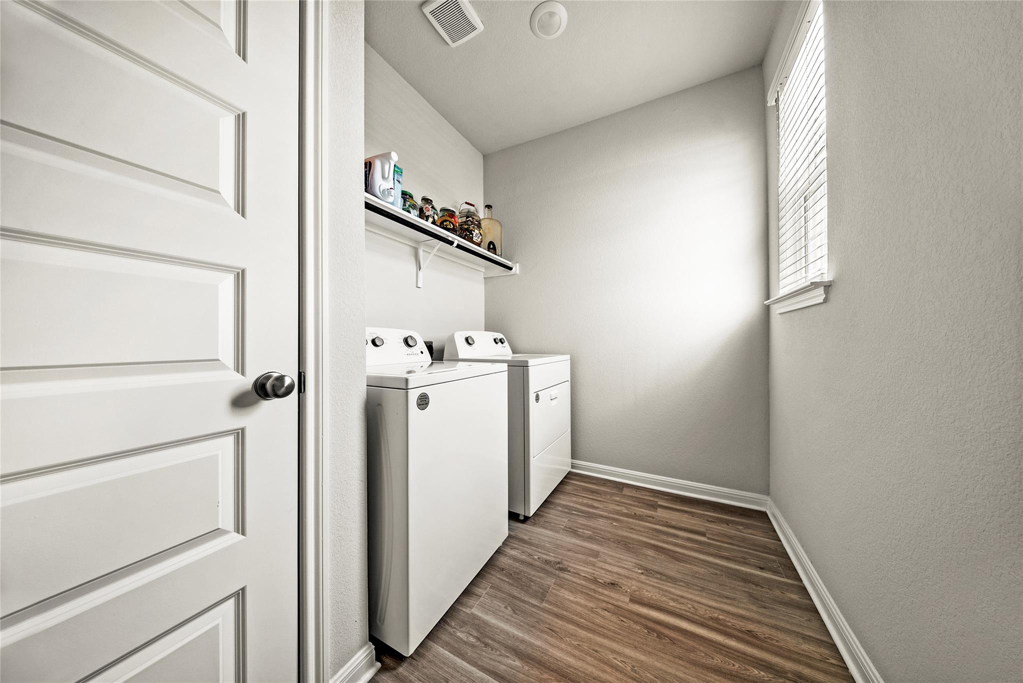 174 Bendecido Loop Elgin TX 78621