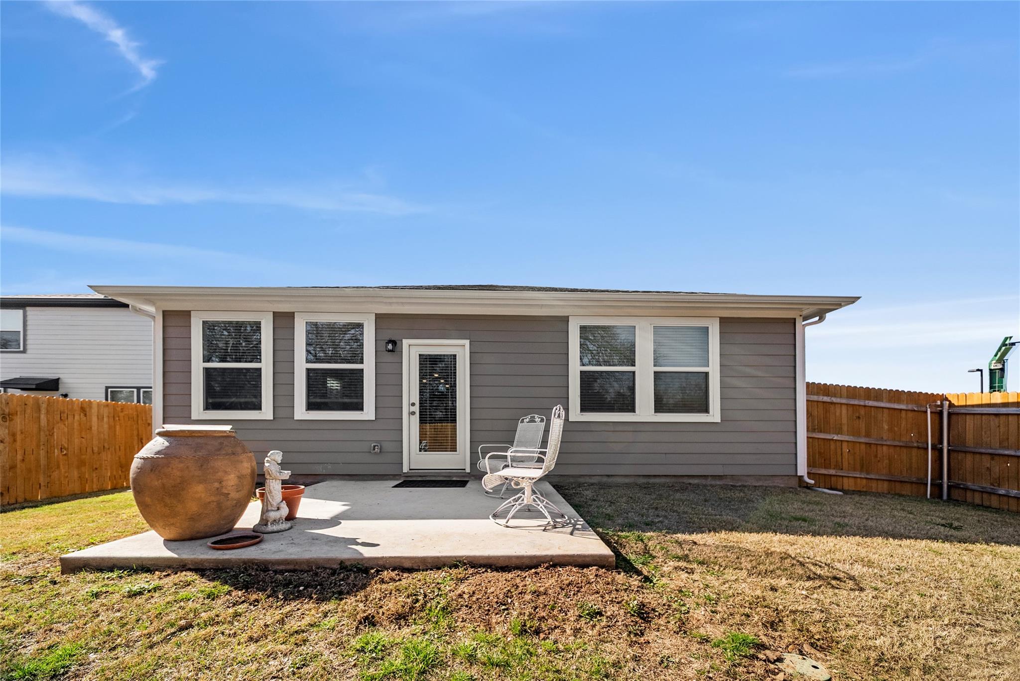 174 Bendecido Loop Elgin TX 78621