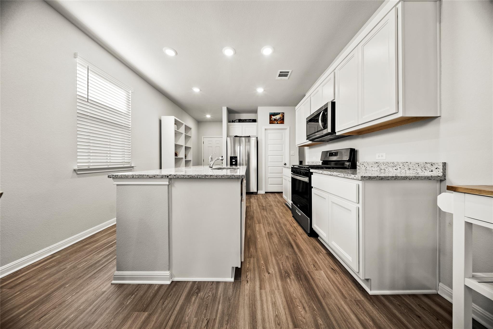174 Bendecido Loop Elgin TX 78621