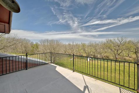 398 Redbird Lane Kingsbury TX 78638