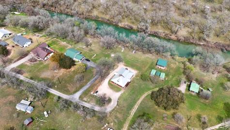 398 Redbird Lane Kingsbury TX 78638