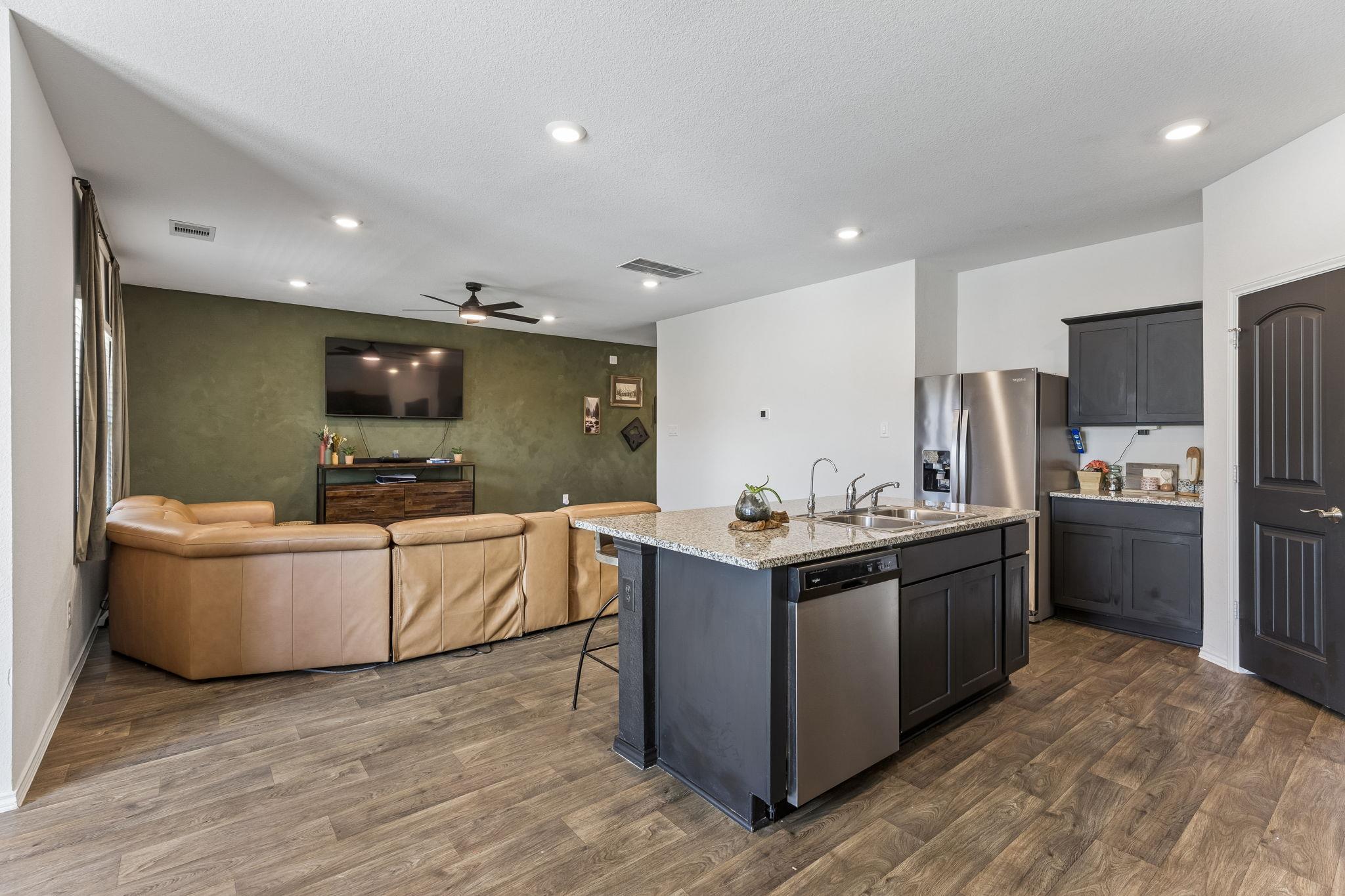 343 Sickle Loop Kyle TX 78640