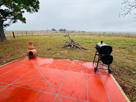 1696 E Fm 884 Yorktown TX 78164