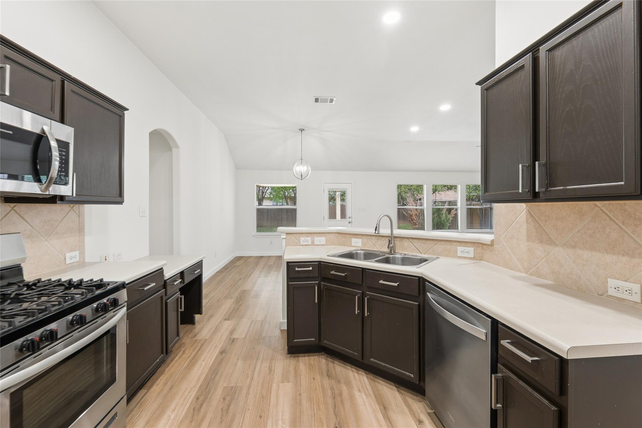 1506 Cosmos Way Pflugerville TX 78660