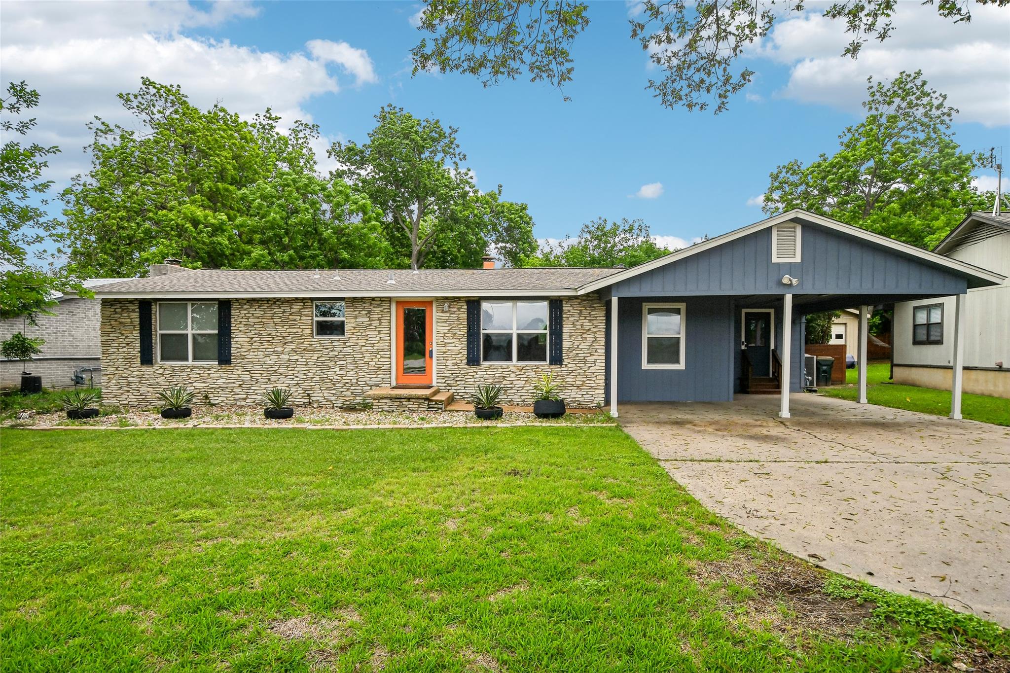 406 E 2nd Street Georgetown TX 78626