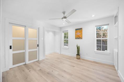 2419 Trail Of Madrones Austin TX 78746