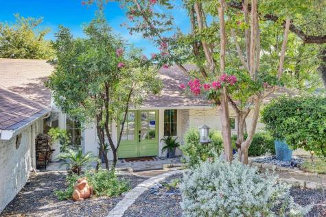 2419 Trail Of Madrones Austin TX 78746