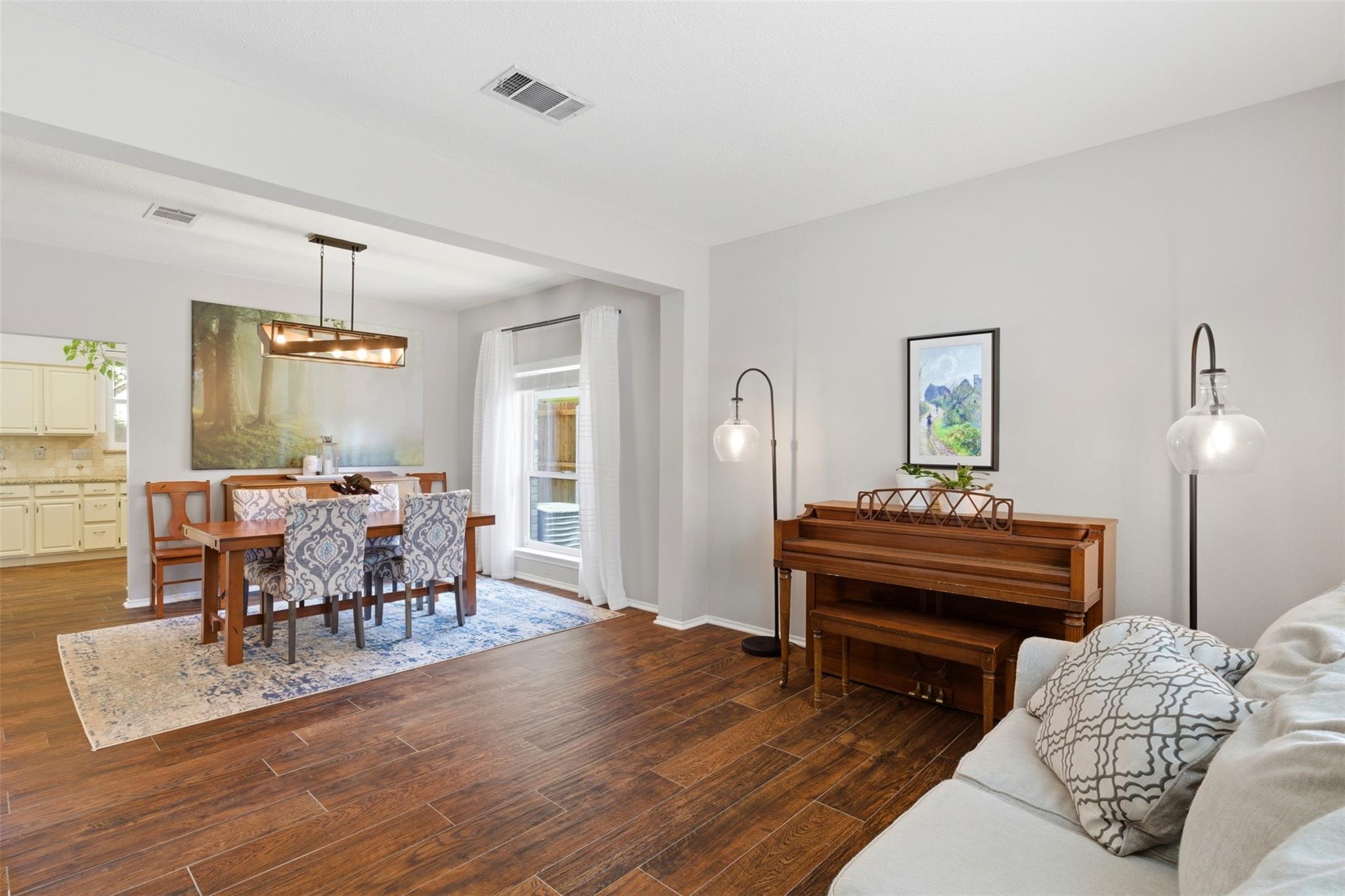 917 Woodhollow Lane Cedar Park TX 78613