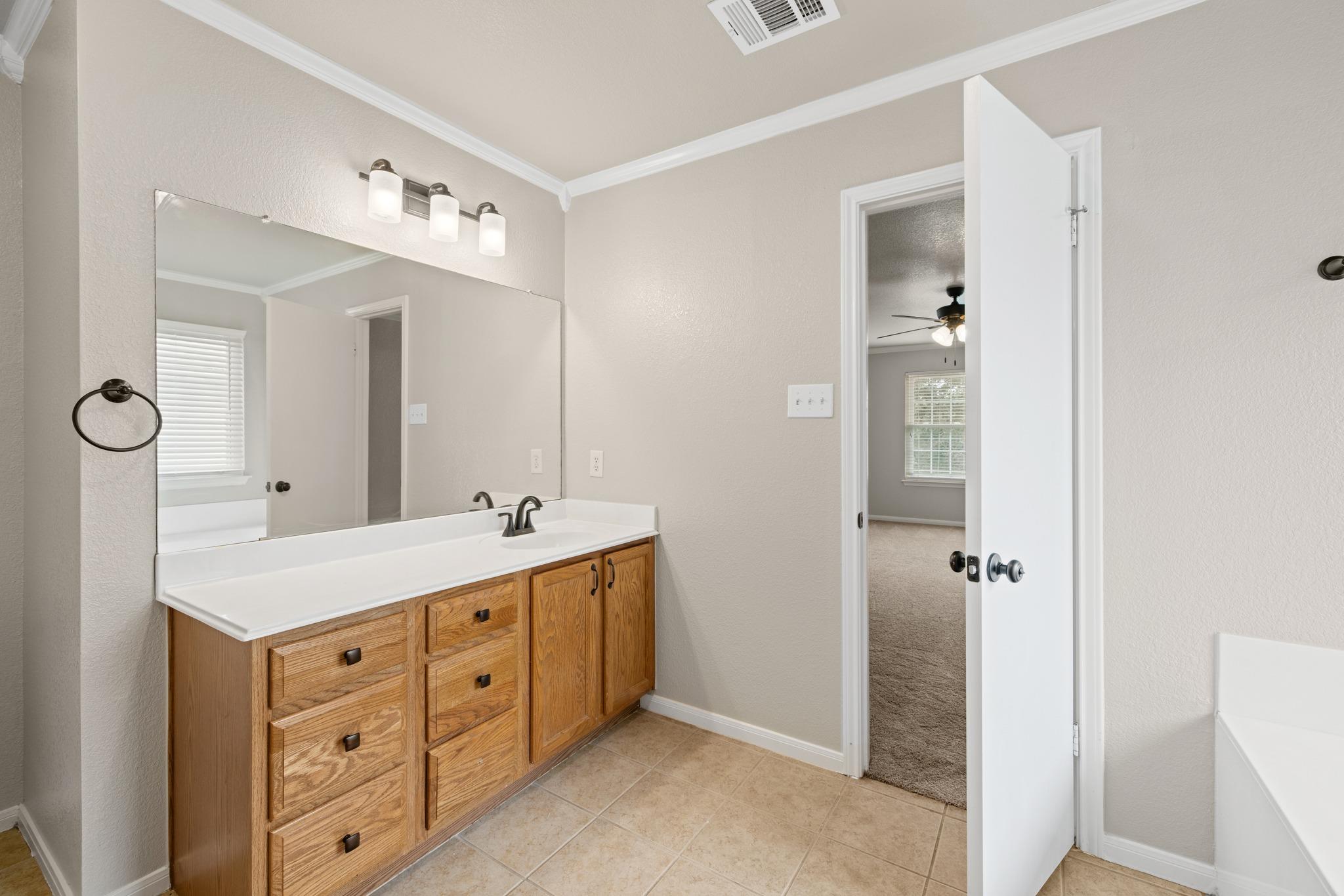 1421 Newbury Street Georgetown TX 78626