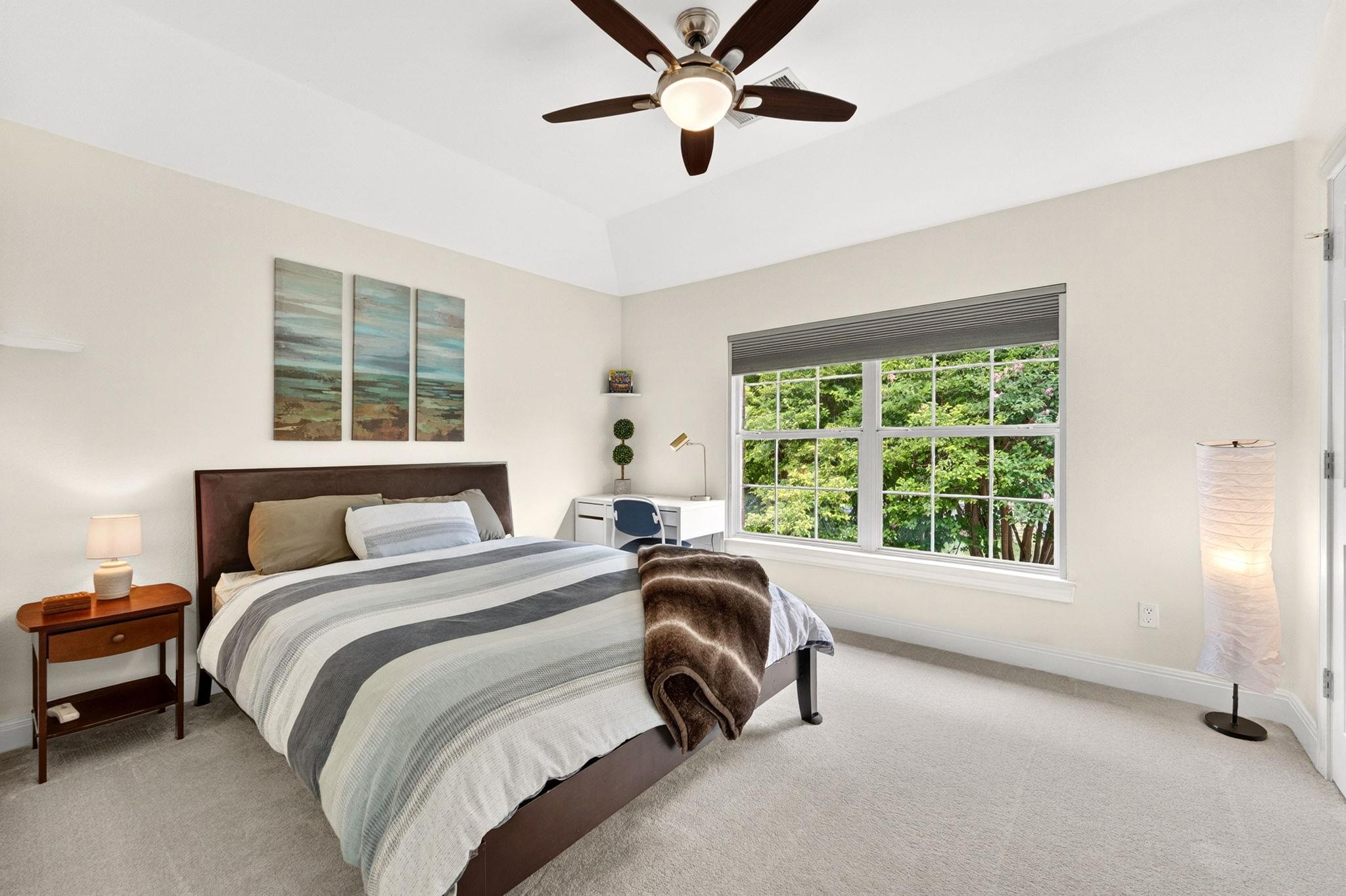 12 Postwood Road The Hills TX 78738