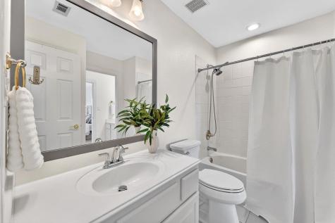 12 Postwood Road The Hills TX 78738