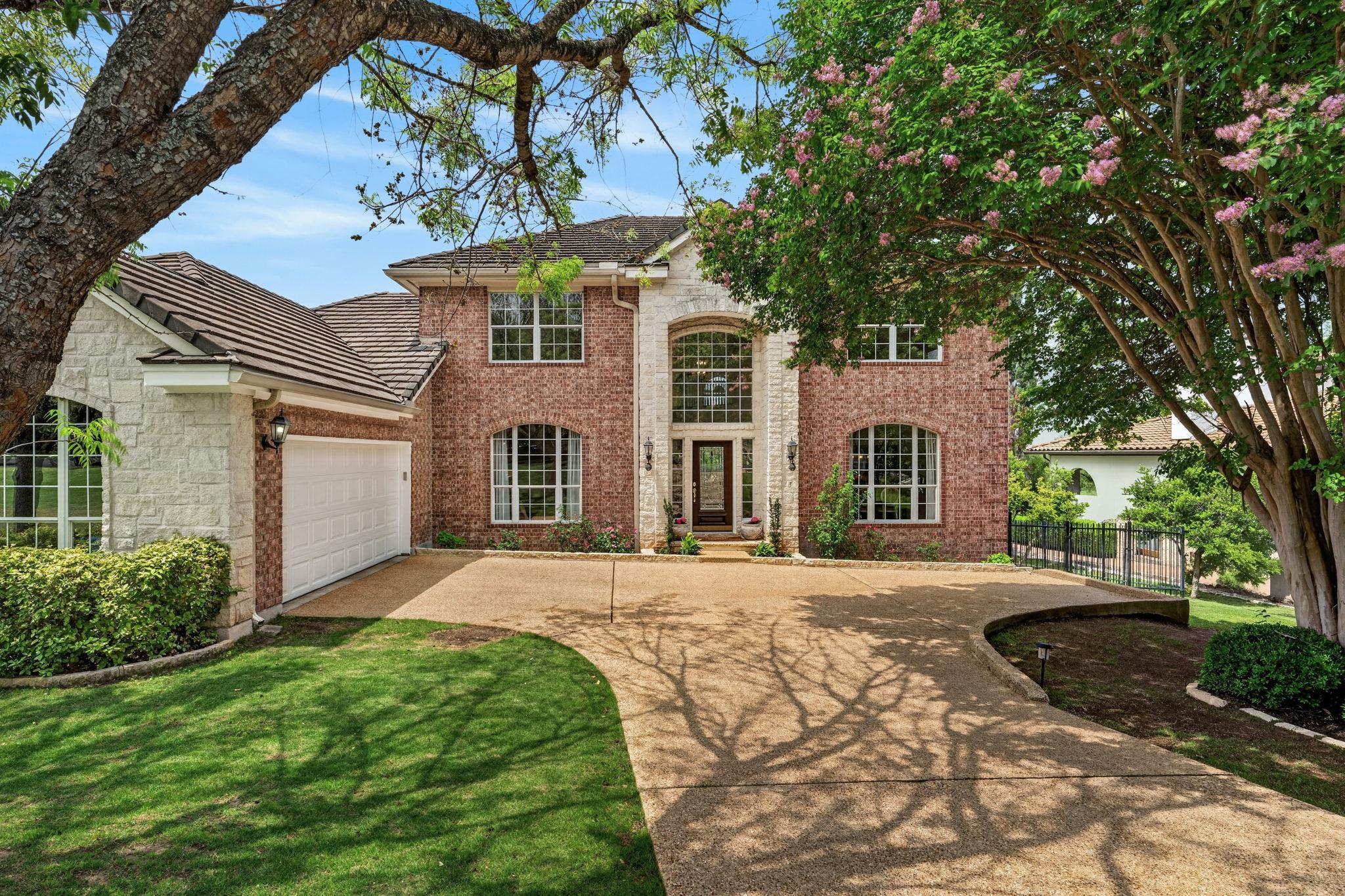 12 Postwood Road The Hills TX 78738