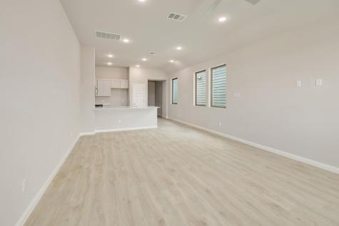 444 Lucky Avenue Elgin TX 78621