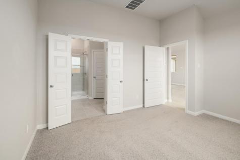 444 Lucky Avenue Elgin TX 78621
