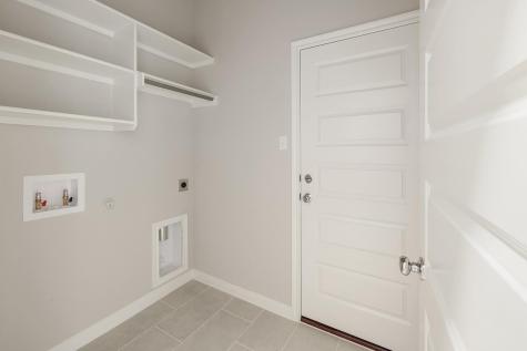 444 Lucky Avenue Elgin TX 78621