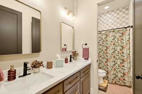 115 Country View Lane Schulenburg TX 78956