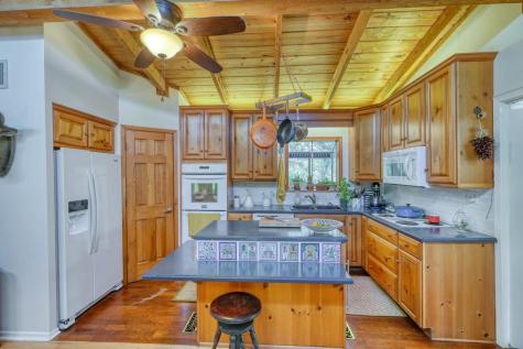 1013 Council Street Burnet TX 78611